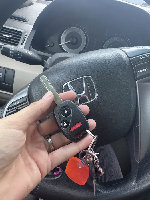 The Keyless Shop Picture 10