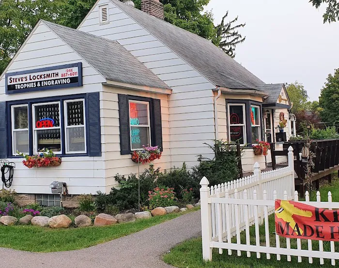 Steve's Locksmith & Trophy Shop Picture 8