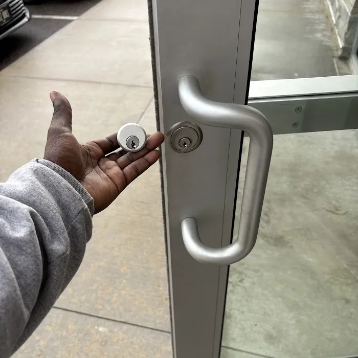 Mr Speedy Locksmith of Cedar Rapids Picture 8