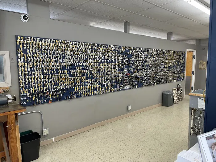 John's Lock & Key Picture 7