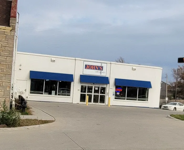 John's Lock & Key Picture 10