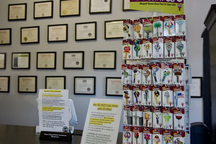 Bakers Locksmith Picture 3