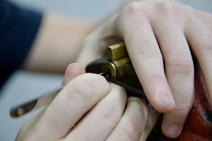 Bakers Locksmith Picture 4