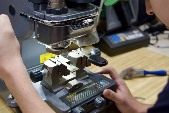 Bakers Locksmith Picture 10