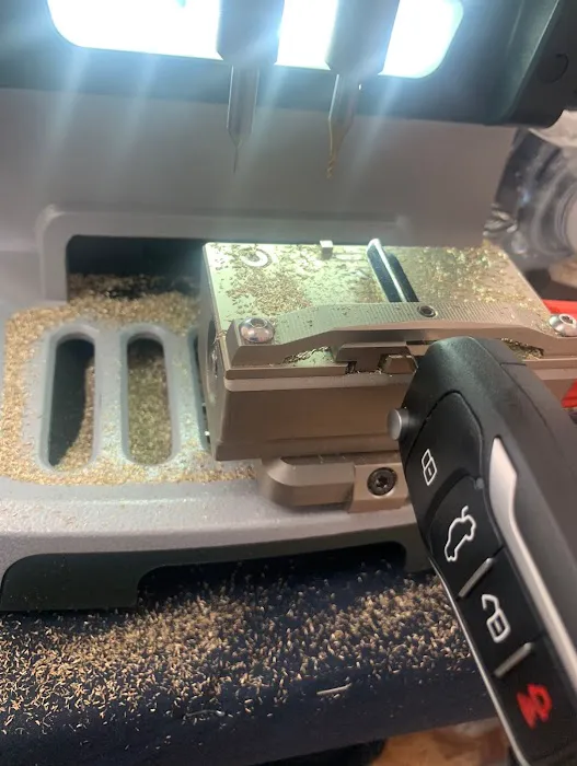 iKey & Shop Picture 1