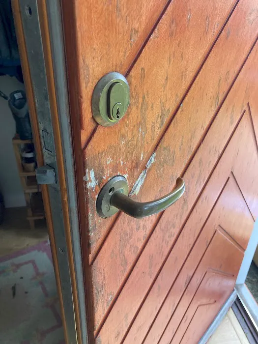 Trusty Emergency Locksmith Picture 7