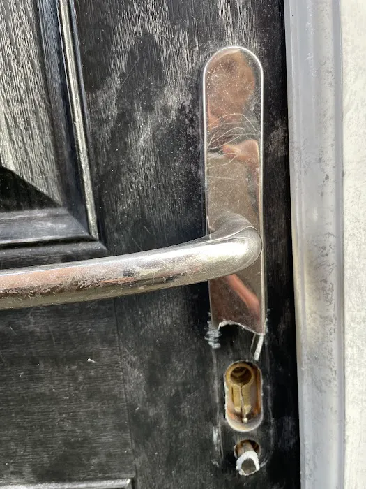 Trusty Emergency Locksmith Picture 4