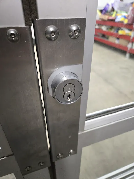 Graham Reid Lock & Key Picture 9