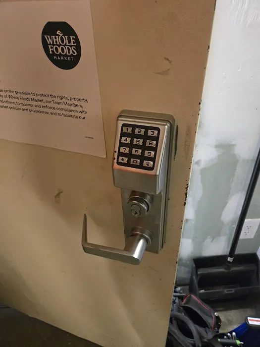 Graham Reid Lock & Key Picture 10