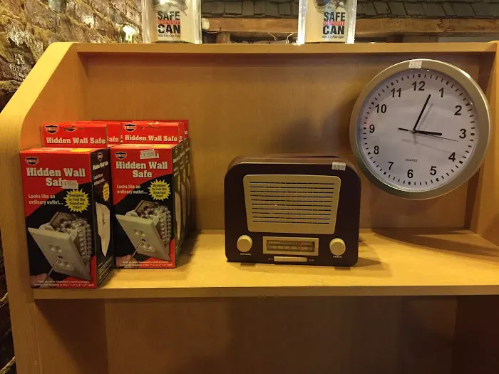 Lee's Locksmith Service Picture 7