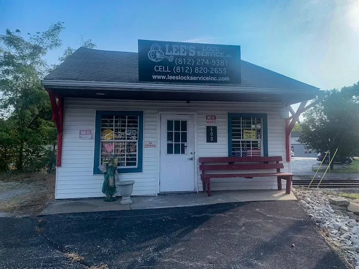 Lee's Locksmith Service Picture 4