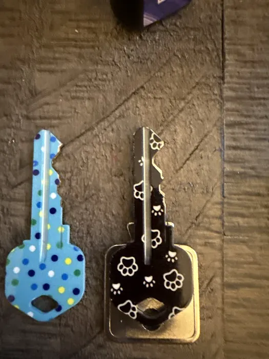 KeyMe Locksmiths Picture 3