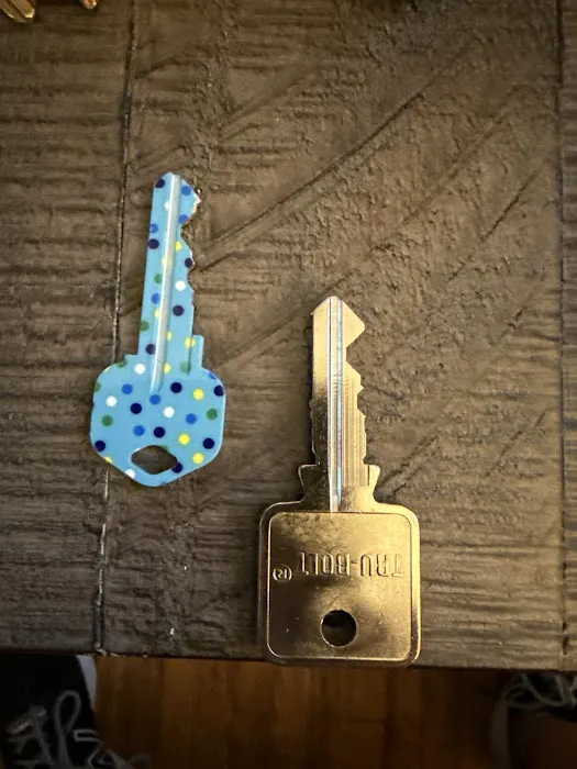 KeyMe Locksmiths Picture 5