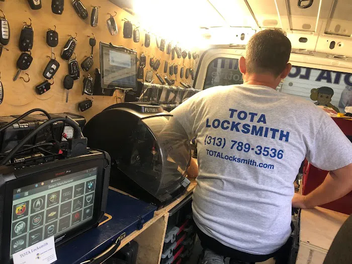 Tota Locksmith Picture 1