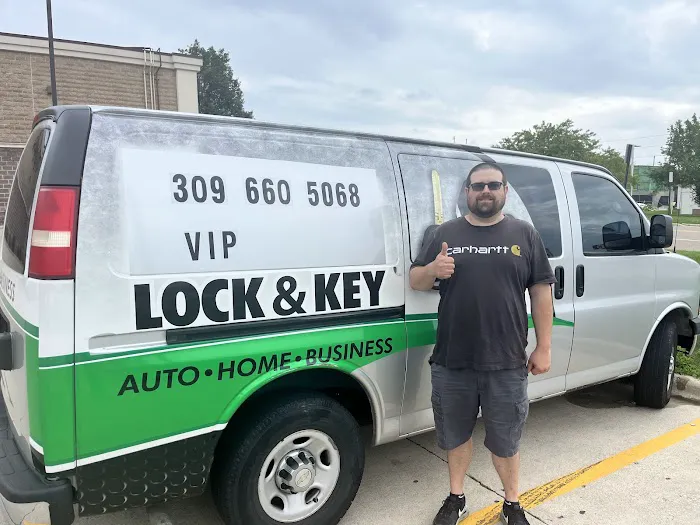 VIP Lock & Key Picture 7