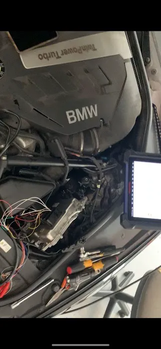 VIP Lock & Key Picture 3