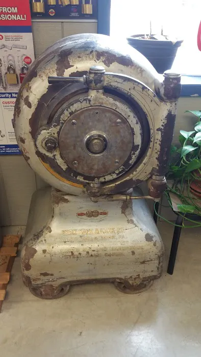 Henry's Key and Lock Picture 6