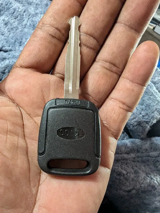 KeyMe Locksmiths Picture 10