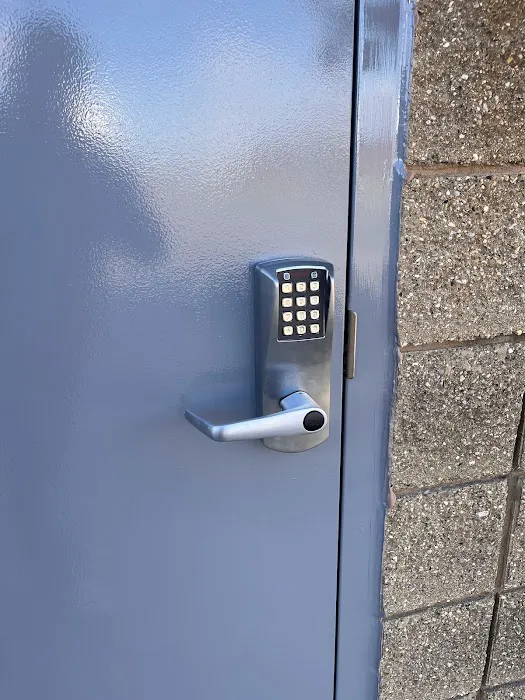 Metro locksmith Picture 4