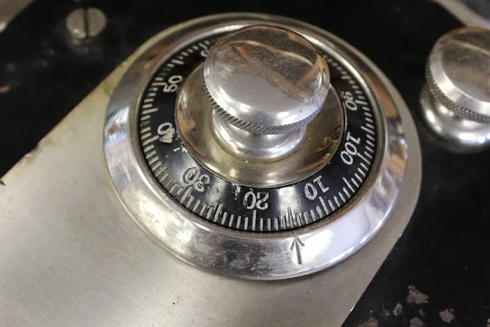 Redford Safe & Lock Picture 5