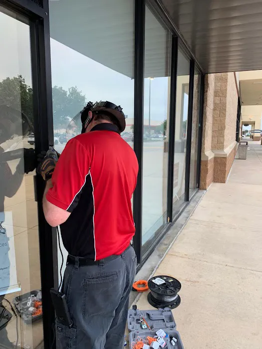 The Flying Locksmiths Detroit North Picture 8