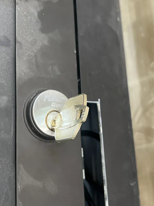 GALAXY LOCKSMITH Picture 1