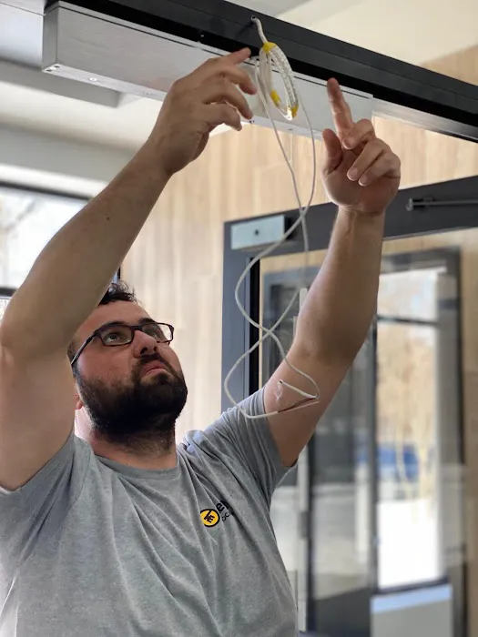 KeyMe Locksmiths Picture 3