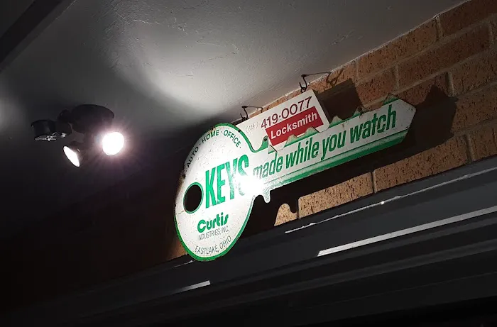 Ball Security & Locksmith Service Picture 1