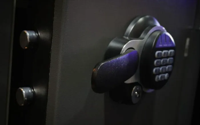 Klinge Lock & Safe Picture 1