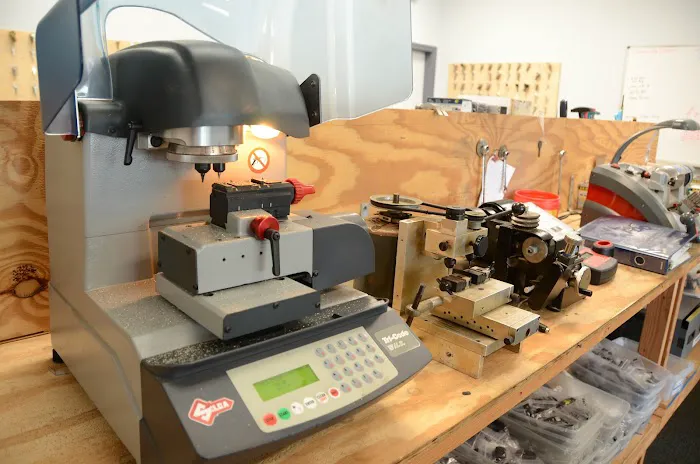 A Cheaper Locksmith Picture 3