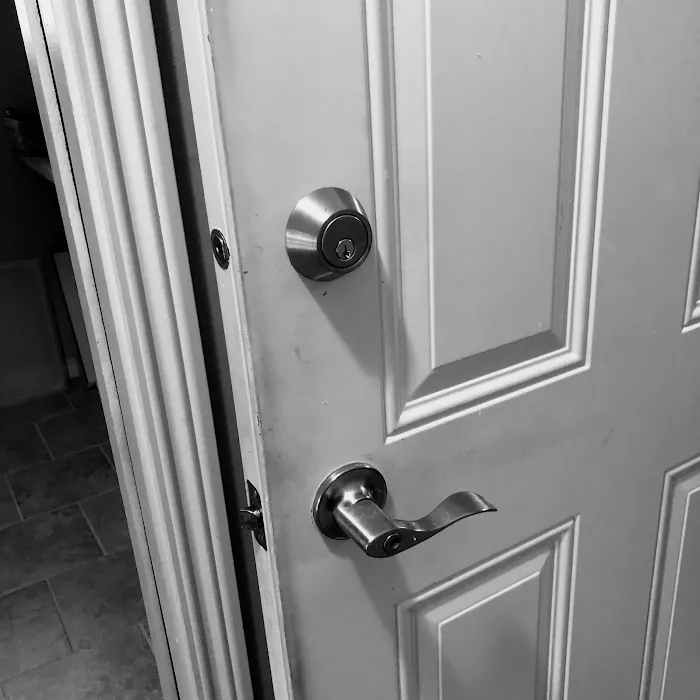 Maximus Lock and Key LLC Picture 5