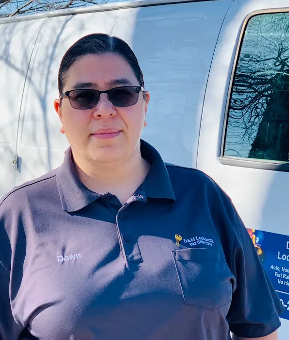 D & M Locksmith LLC Picture 4