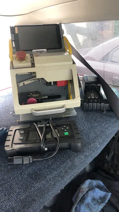 Easton mobile locksmith Picture 8