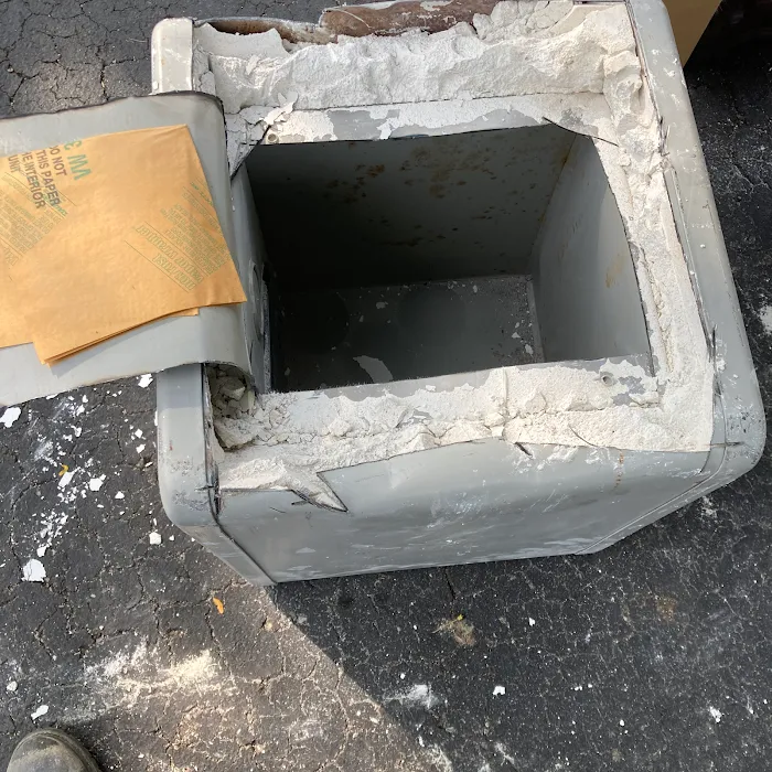 E.B LOCKSMITH SERVICES- CAR KEY MADE LLC Picture 8