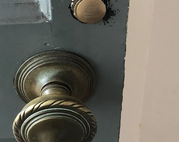 Lockbourne Emergency Locksmith Picture 7