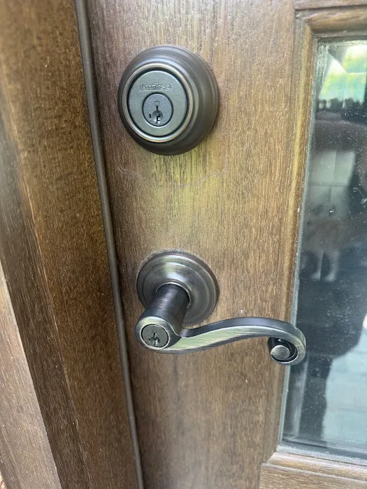 IDD locksmith . Picture 7