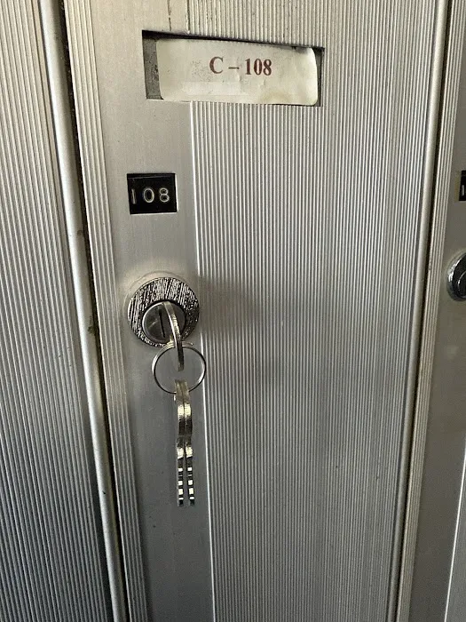 IDD locksmith . Picture 4