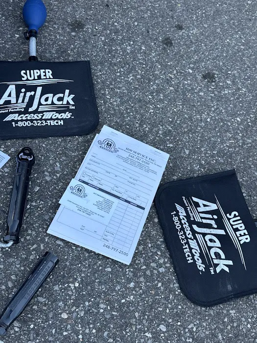 IDD locksmith . Picture 10