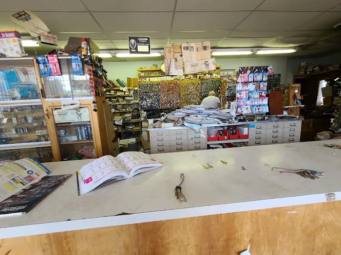 Bills Fixit Shop Picture 3