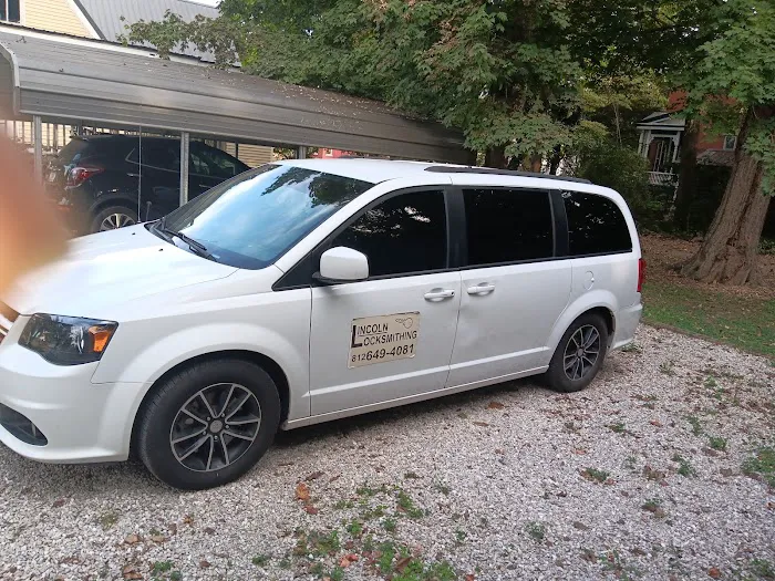 Lincoln Locksmithing Picture 3