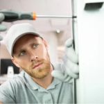 How to Choose the Right Locksmith for Your Lockout Services