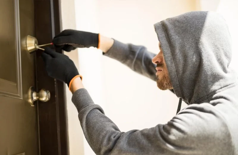 How to Protect Your Home From Burglars Using Technology and Locks