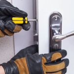 The Risks of Using Cheap Locksmith Services