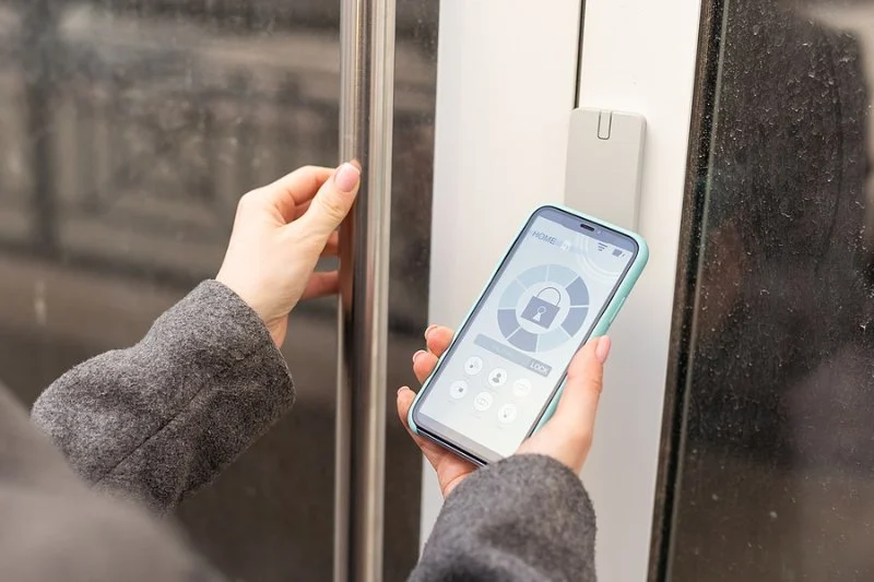 The Benefits of Installing Smart Locks With Remote Access Control