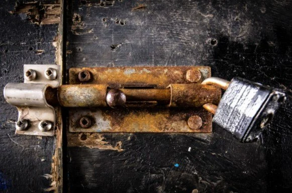 How to Maintain Your Locks to Prevent Rust and Wear