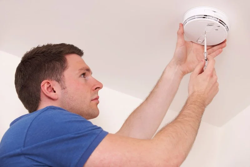 The Benefits of Installing a Home Security System with Smoke Detection