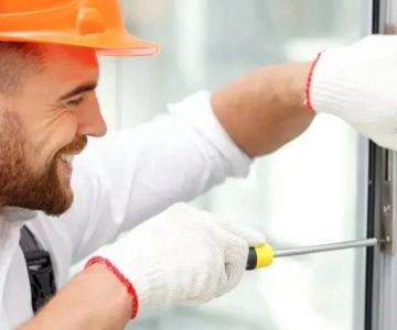 Locksmith Tips: How to Avoid Lock Malfunctions in Extreme Weather