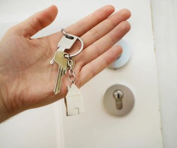 Locksmith Tips for Keeping Your Keys Safe at Home: Expert Advice