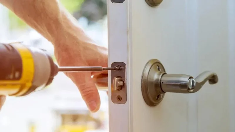 How to Choose the Right Locksmith for Your Lock Repair Needs