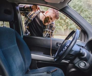 How to Protect Your Car From Lock Manipulation Techniques